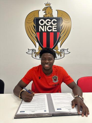 Issiaga Camara signe à l'OGC Nice !